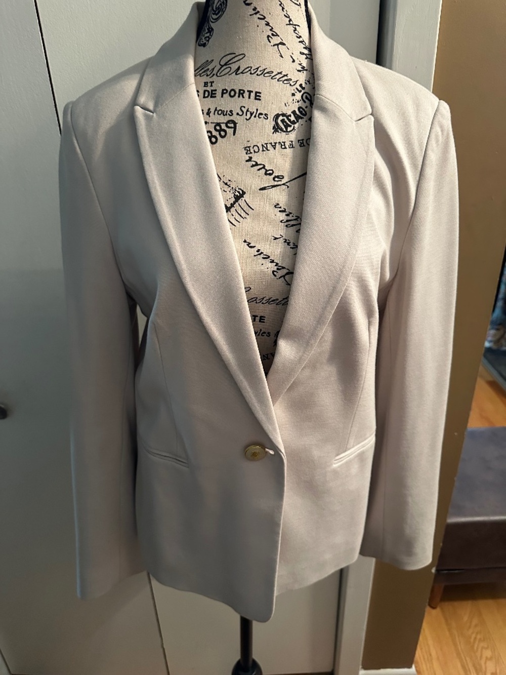 Philosophy Taupe blazer Sz Leg